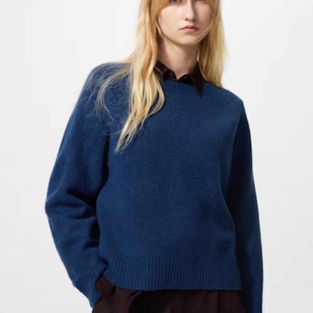 NWT Uniqlo Sweater